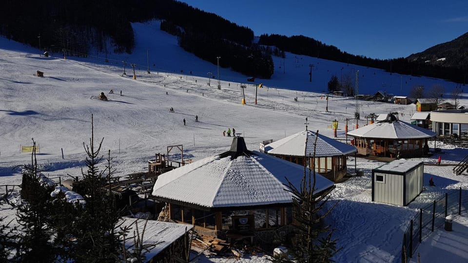 Day, Winter, Ski School, Skiing, Balcony/Terrace