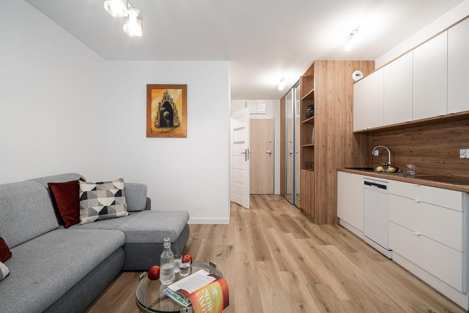 Kitchen or kitchenette, Seating area
