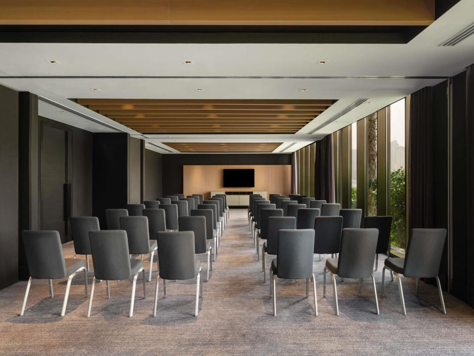 Meeting/conference room