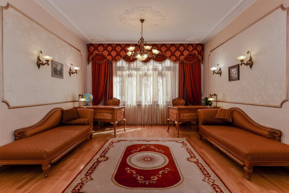Aristocratic Sofia Studio Apartment Next to Cathedral by Flat Mаnager Apartment in Sofia