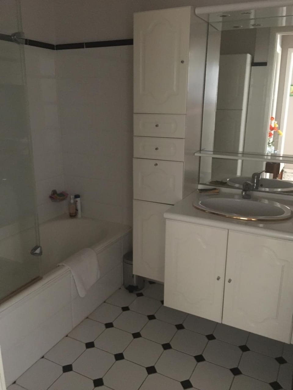 Lou Suquetan Apartment in Cannes