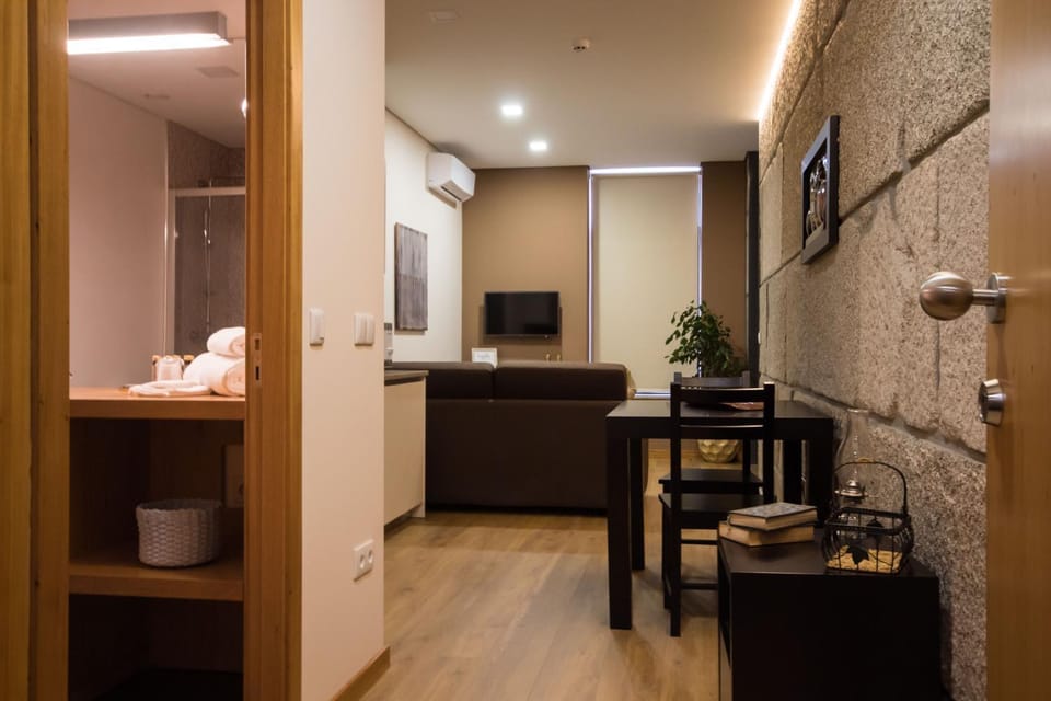 Bathroom, Living room