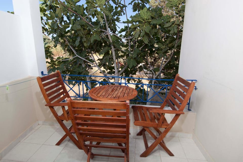 Kontogoni Rooms Bed and Breakfast in Islands