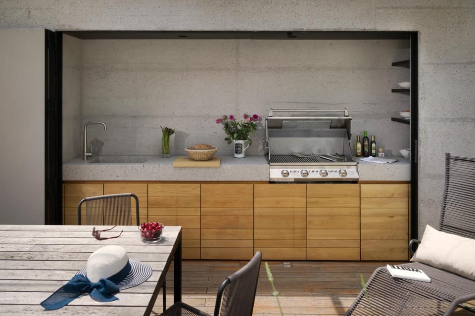 Kitchen or kitchenette