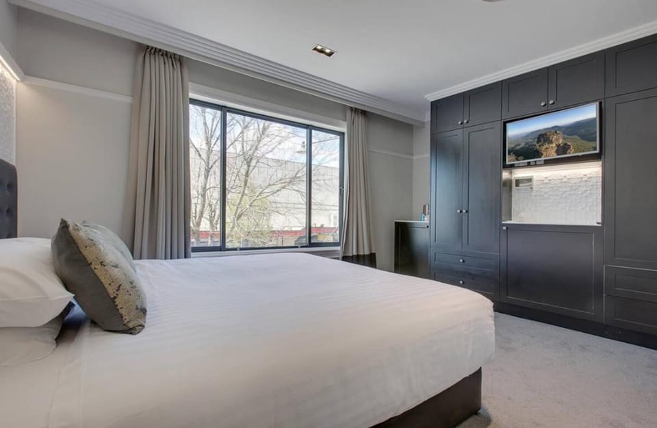 Explore the Blue Mountains on foot Apartment in Katoomba