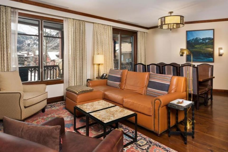 Aspen Ritz-Carlton 3 Bedroom Residence Apartment in Aspen