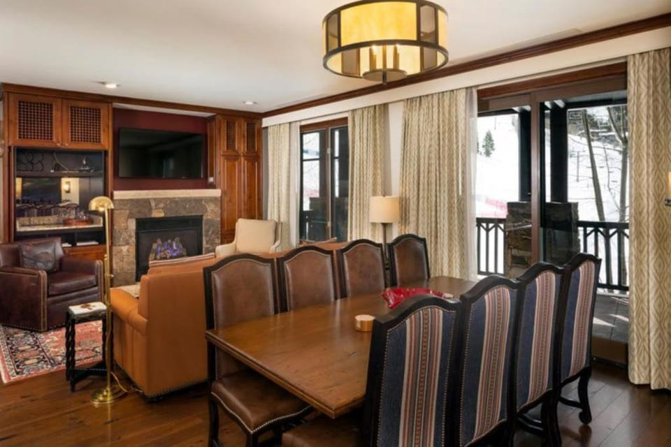 Aspen Ritz-Carlton 3 Bedroom Residence Apartment in Aspen