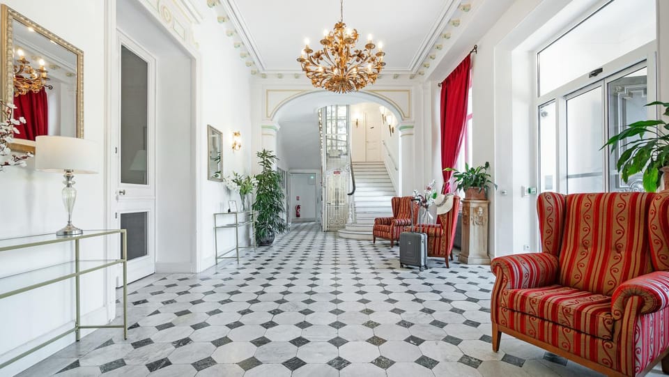 Hotel Les Tourelles Hotel in Sainte-Maxime