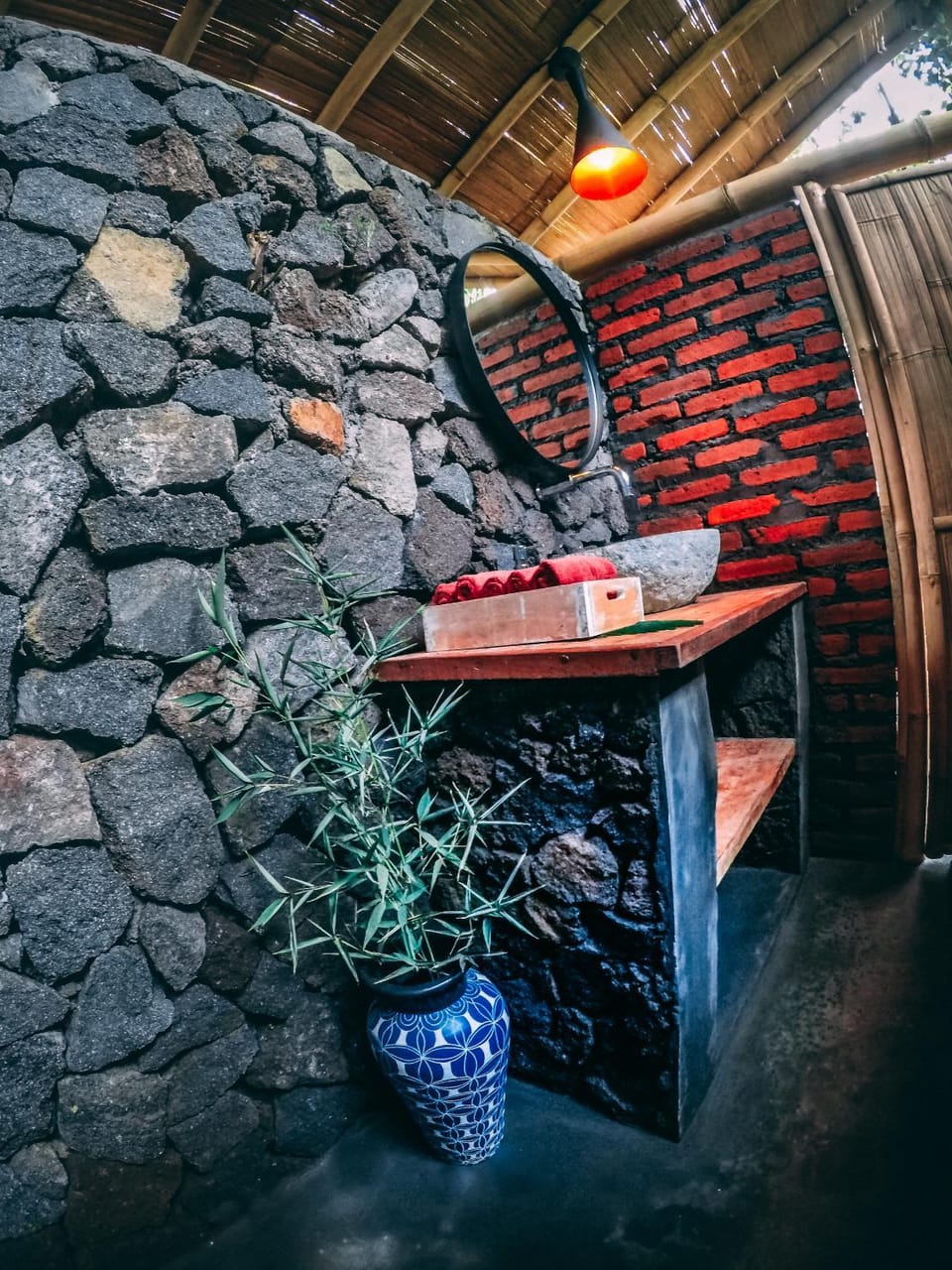 Toilet, Area and facilities