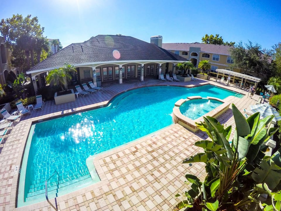 BBQ facilities, Fitness centre/facilities, Swimming pool