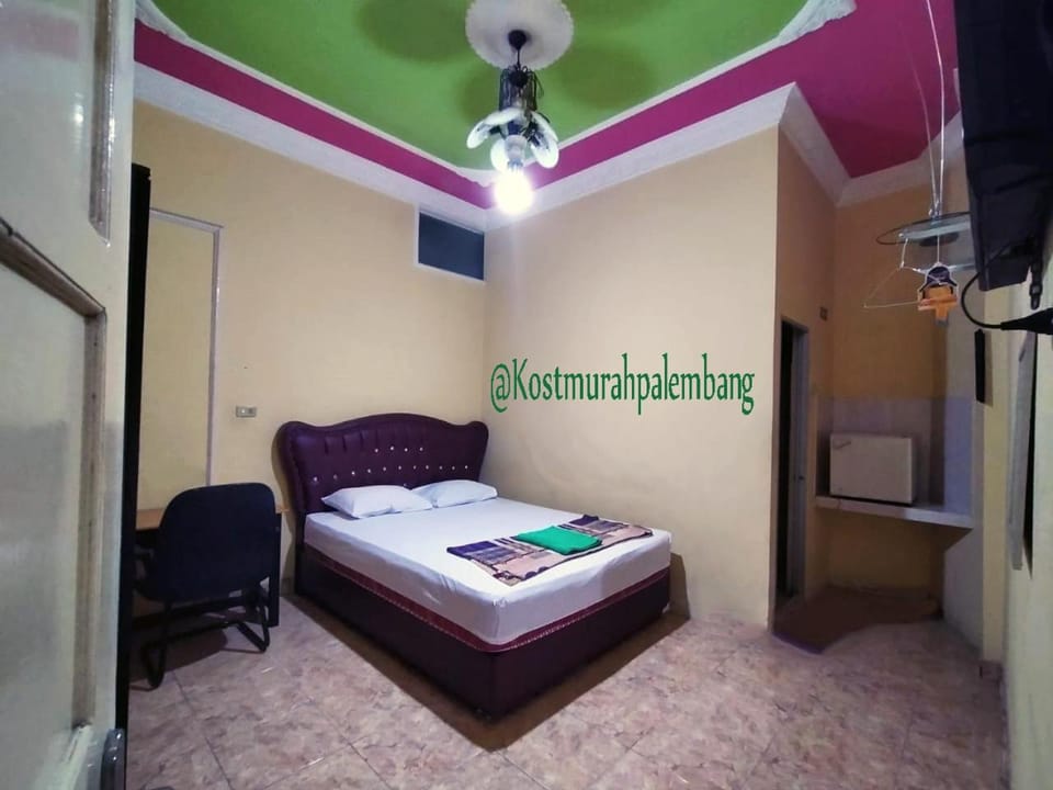 Bedroom, air conditioner