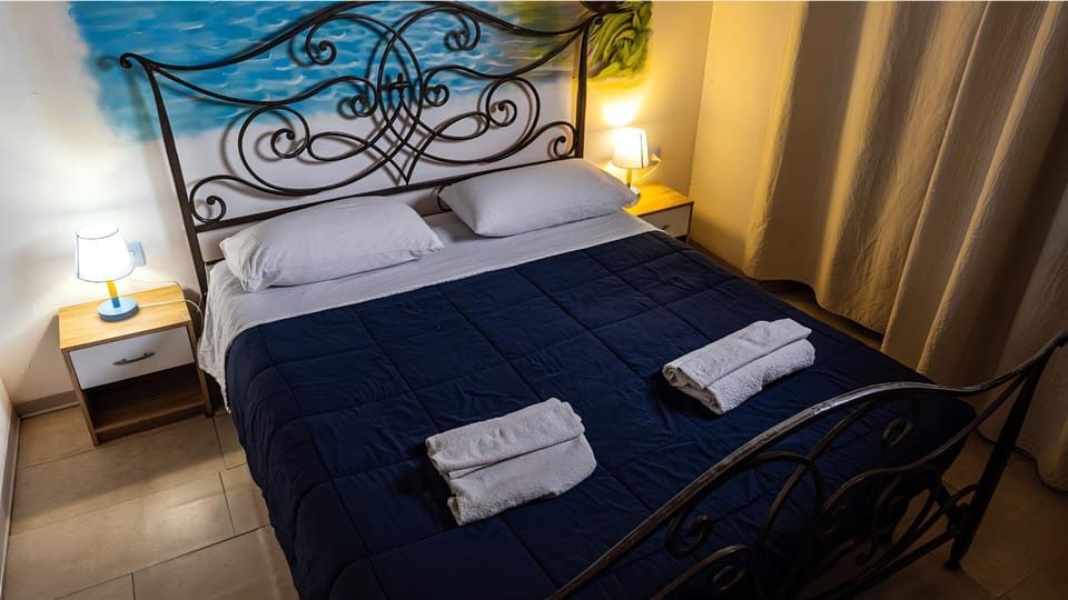 Bed Rho Stazione - Fiera Bed and Breakfast in Rho