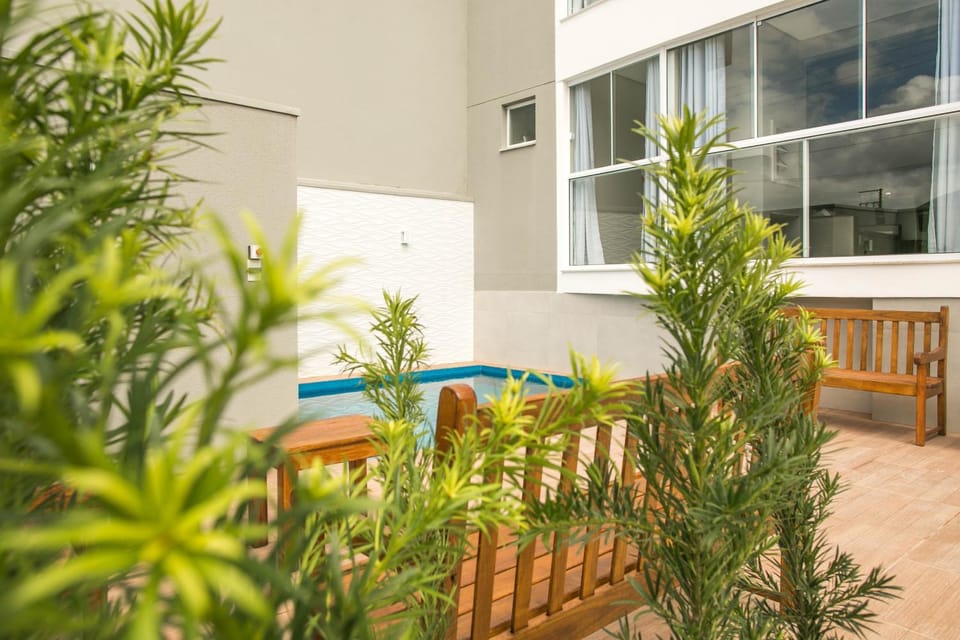 Property building, Patio, Facade/entrance, Swimming pool