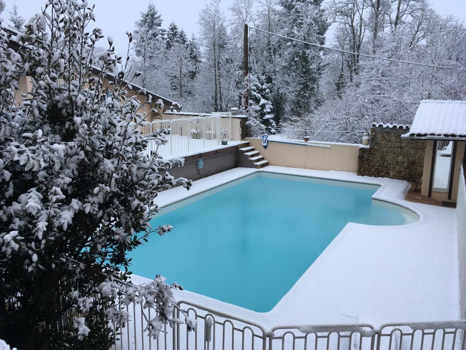 Winter, Pool view, Swimming pool
