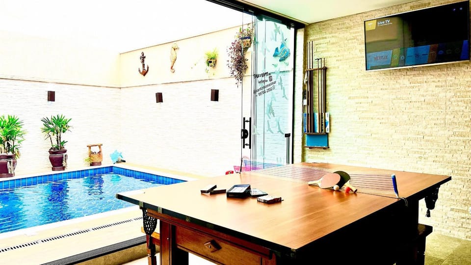 Billiard, Game Room, Table tennis, Balcony/Terrace