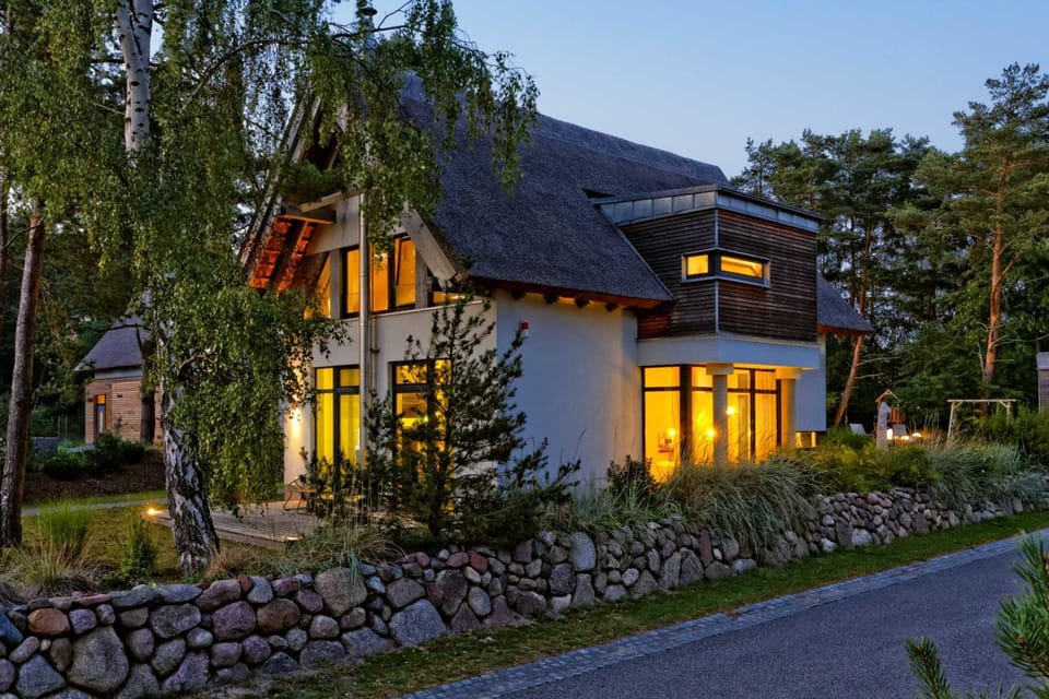Property building, Garden