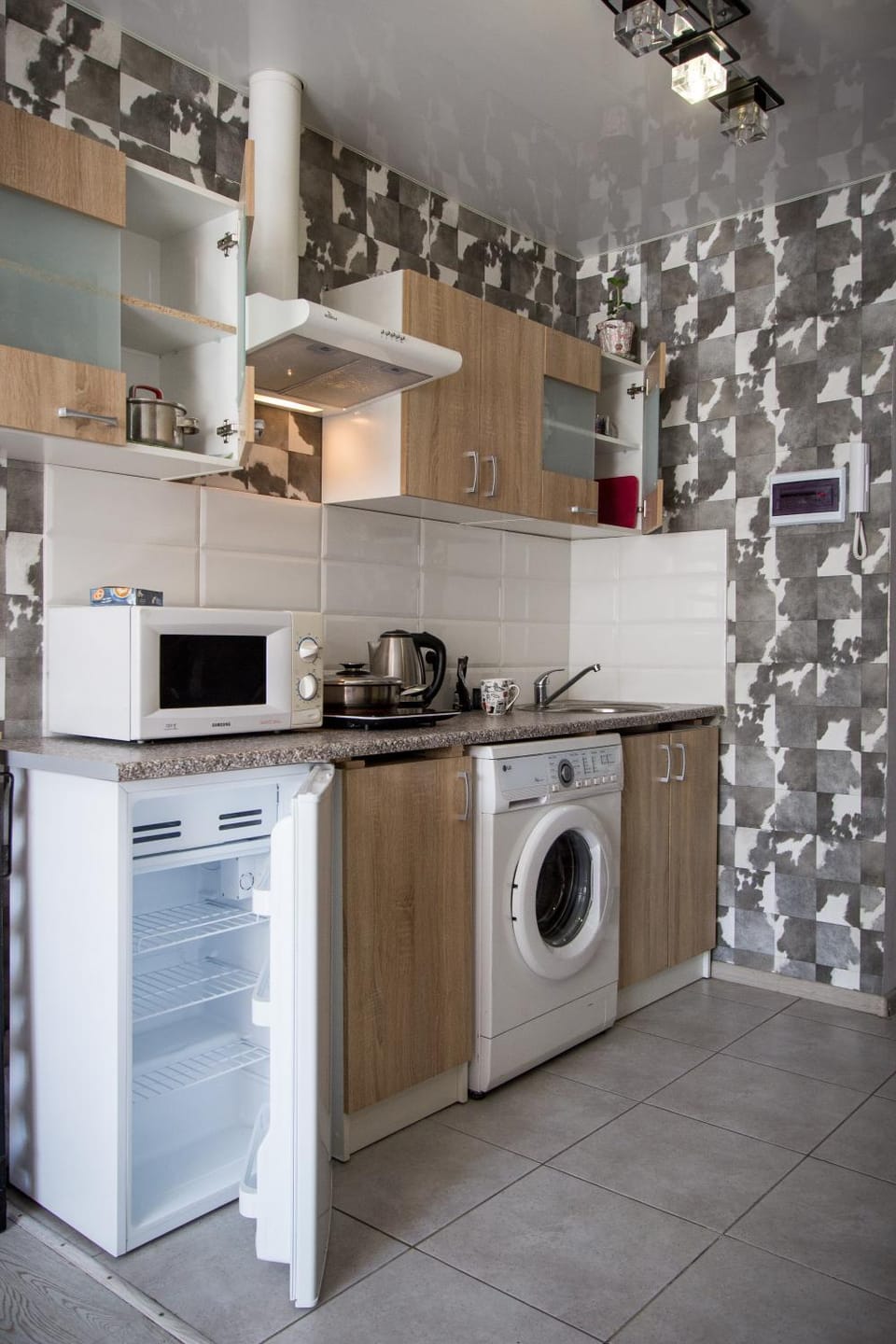 Апартаменты-студия на пр Науки,Мечникова Apartment in Dnipro
