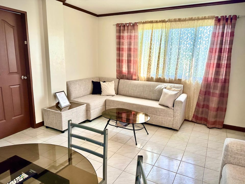 2bedroom apartment near CONVENTION center Apartment in Iloilo City