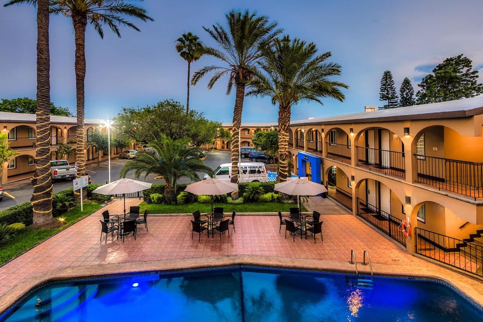 Garden view, Pool view, Swimming pool