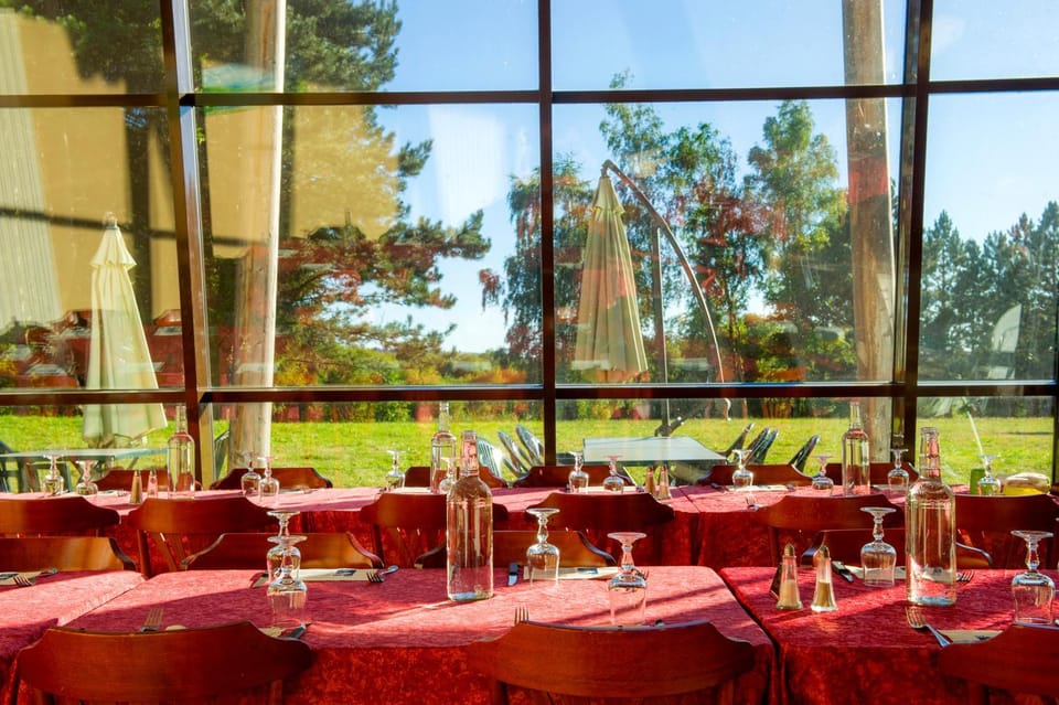 Patio, Restaurant/places to eat