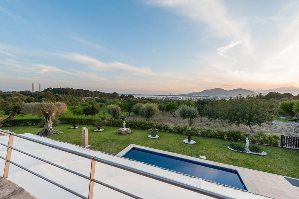 Balcony/Terrace, Garden view, Pool view