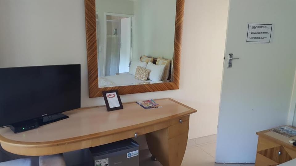 Ridgesea Guest House Bed and Breakfast in Umhlanga