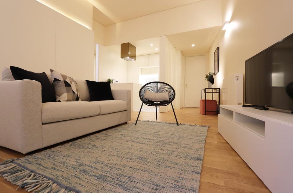 Communal lounge/ TV room, TV and multimedia, Living room, Seating area