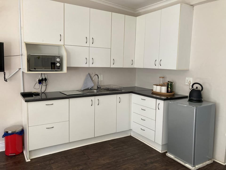 Coffee/tea facilities, Kitchen or kitchenette