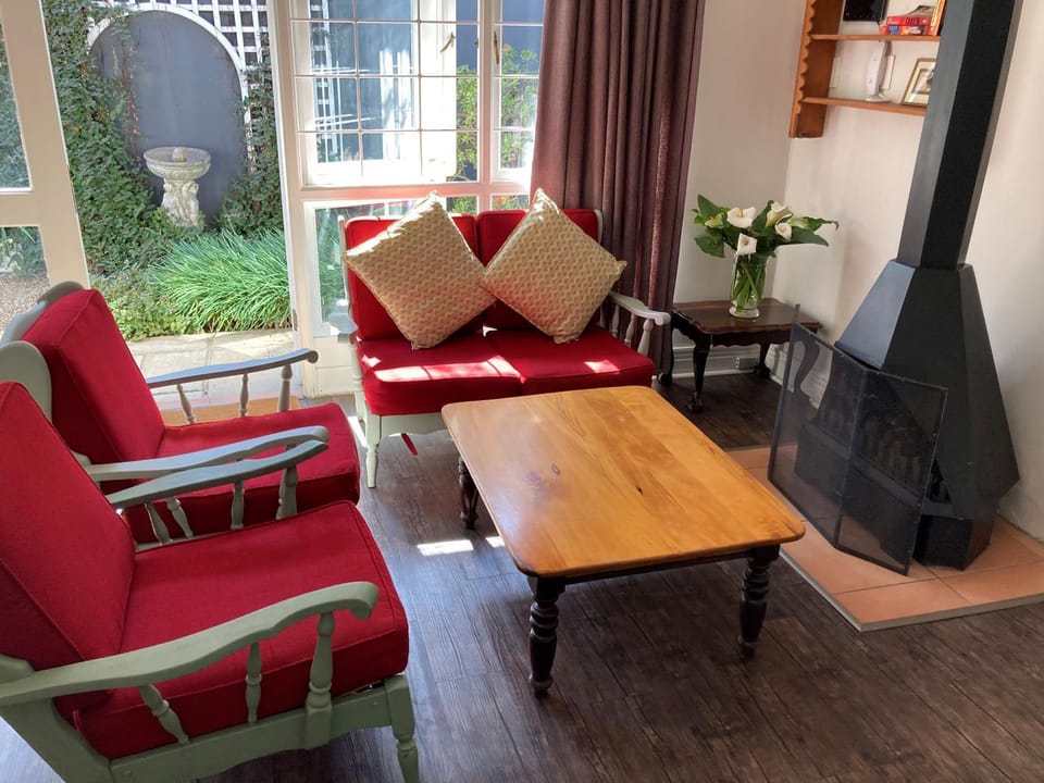 Garden, Living room, Seating area, Garden view, fireplace