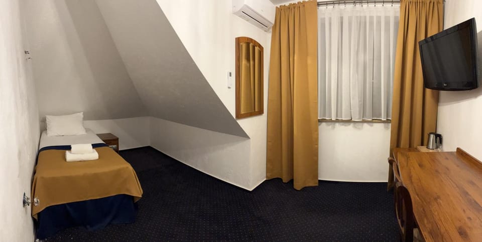 Bed, Bathroom, TV and multimedia, Pets, Breakfast, internet, pet friendly, air conditioner, air conditioner