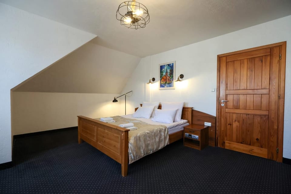 Bed, Photo of the whole room, Bedroom, towels, wardrobe