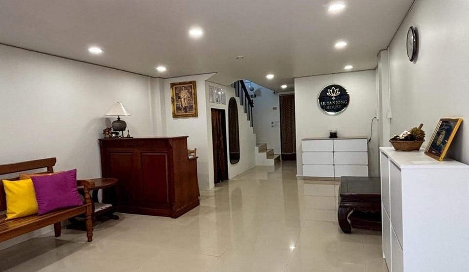 Le Tanjong House Bed and Breakfast in Patong