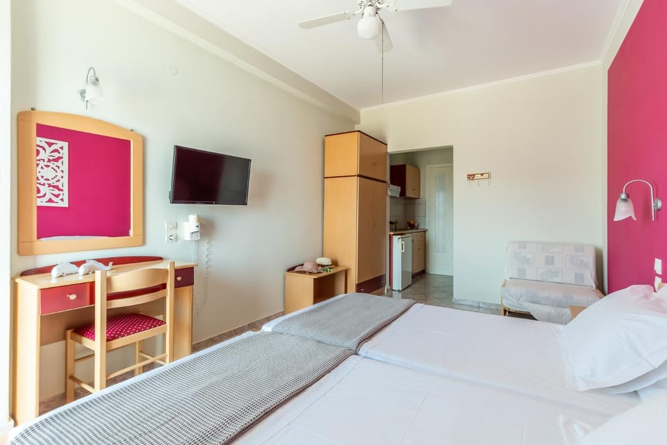 Pension Oniro Bed and Breakfast in Sporades, Greece
