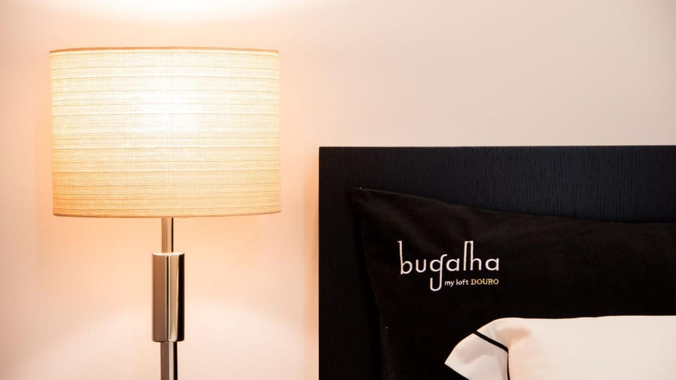Property logo or sign, Bedroom