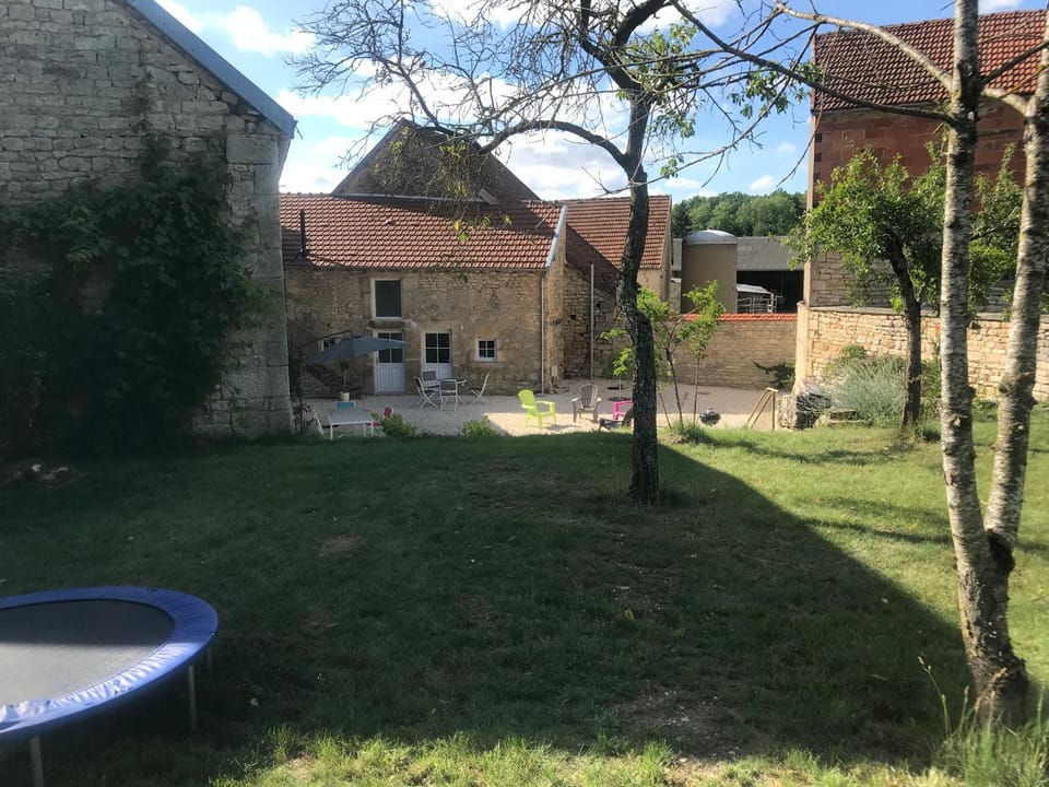 Relais de la truffière House in Bourgogne-Franche-Comté