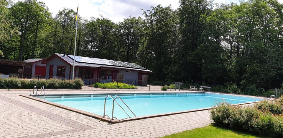 Stuga på Hallandsåsen Nature lodge in Skåne County