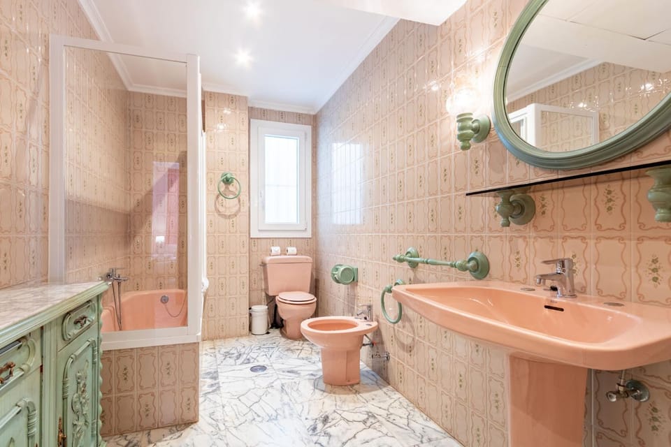 Alfalfa Deluxe Suite by Valcambre Apartment in Seville