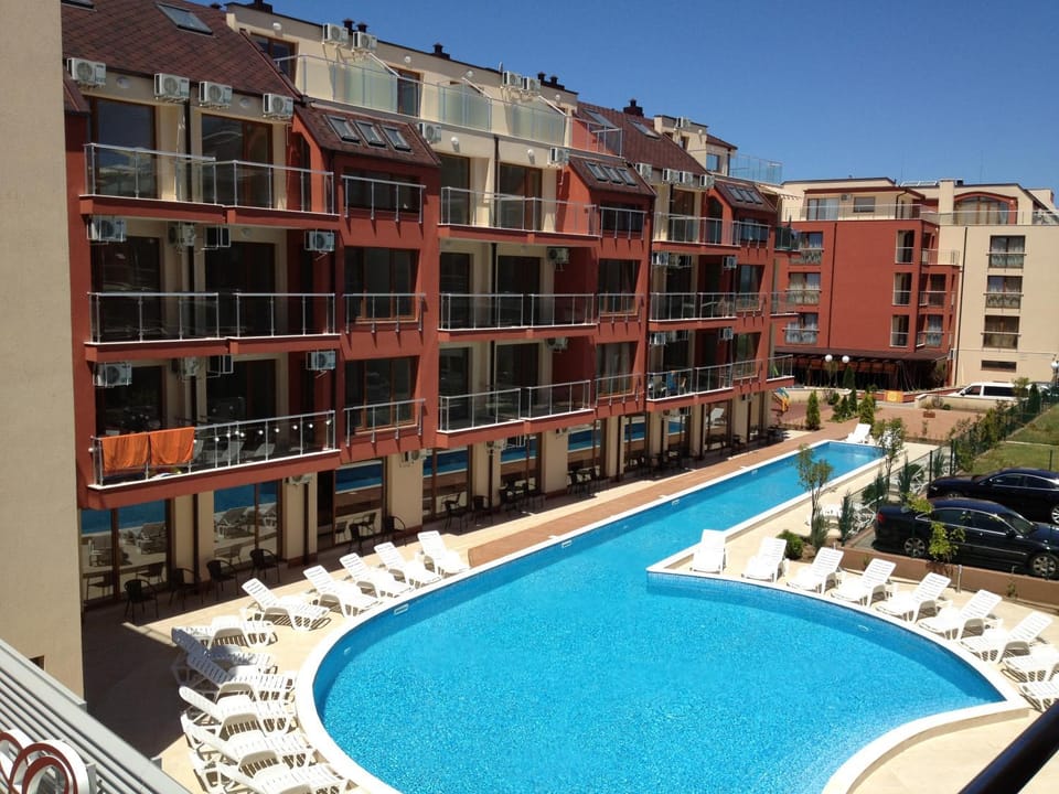 Pool view, Area and facilities, Swimming pool, sunbed