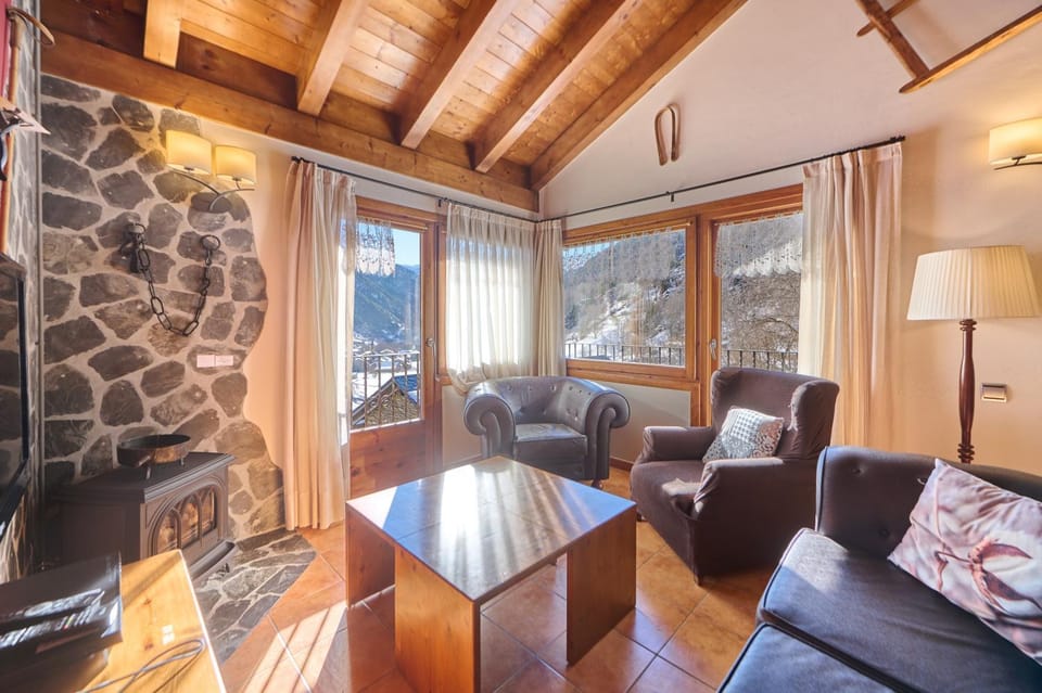 Aparthotel Areu Apartment in Catalonia