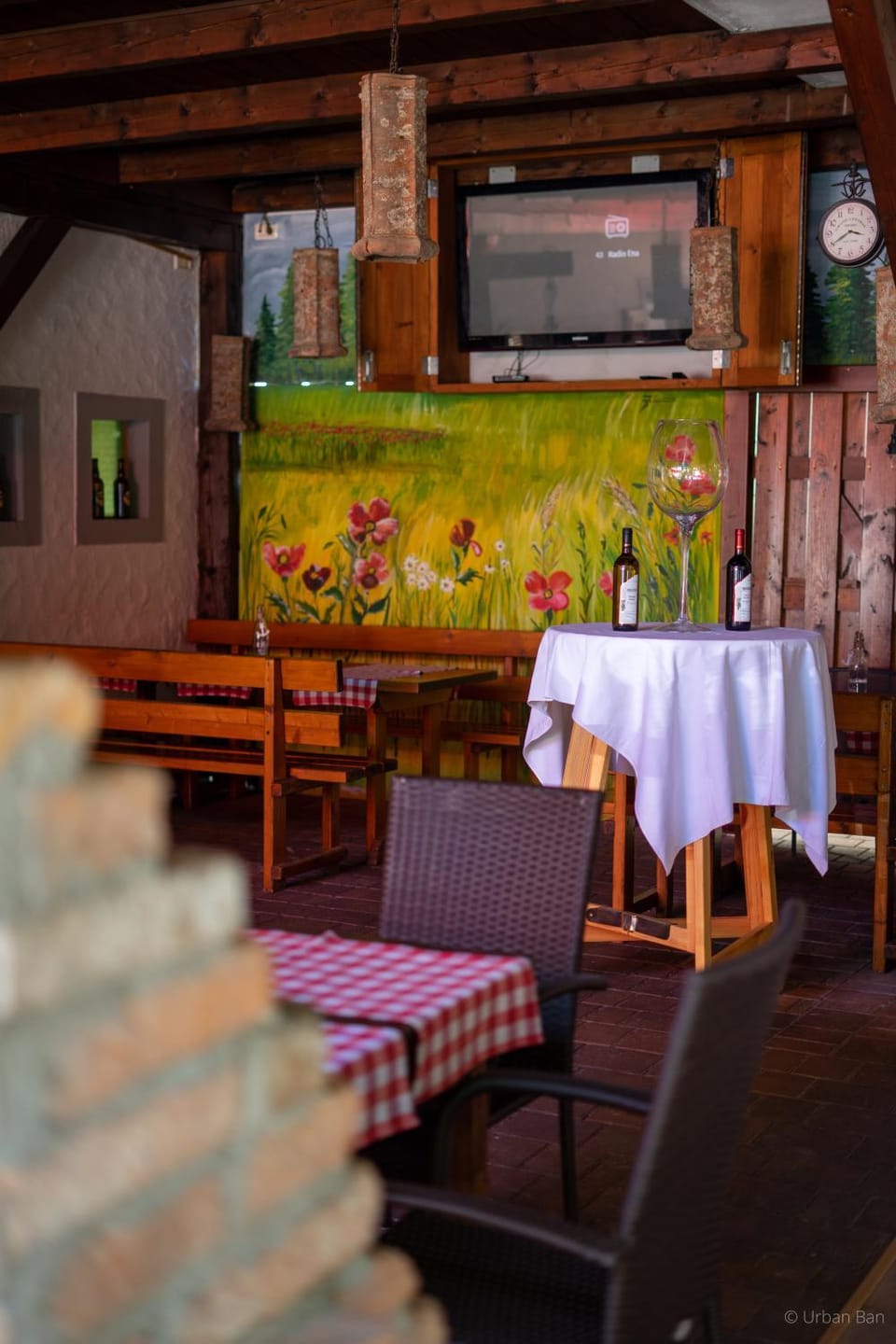 Restaurant/places to eat
