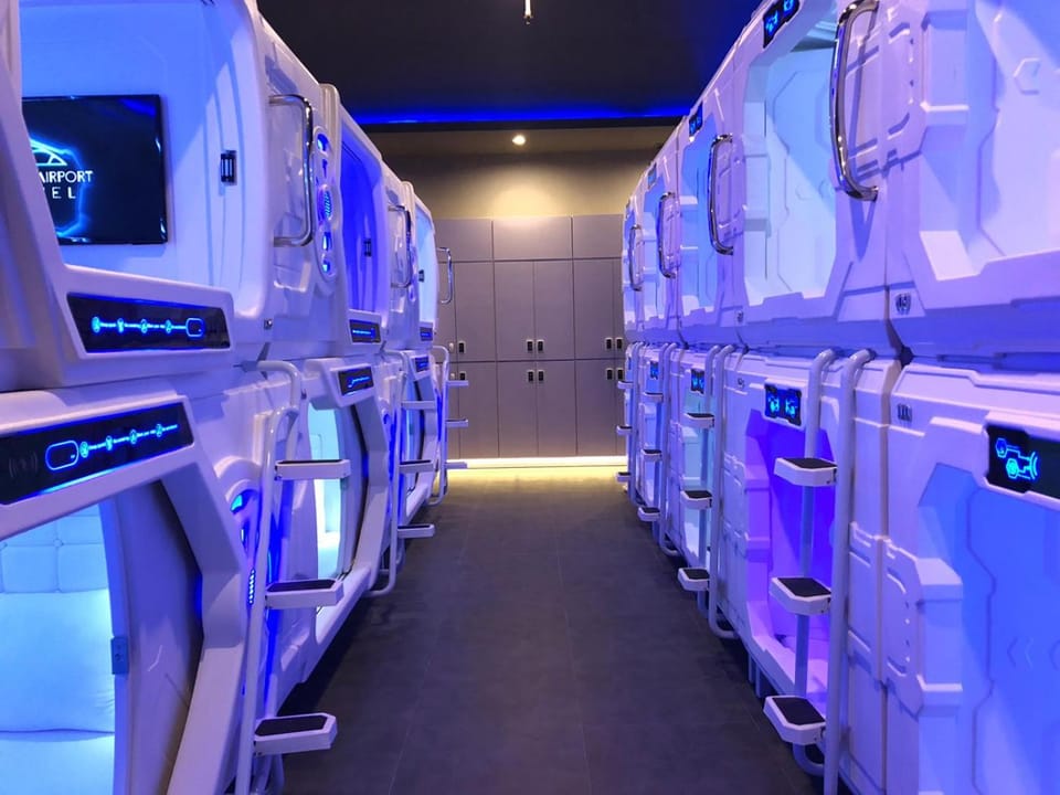 PassGo Digital Airport Hotel Terminal 3 Soekarno Hatta Capsule hotel in West Java