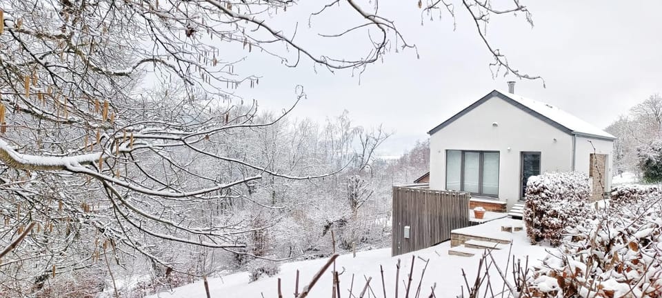 Property building, Winter