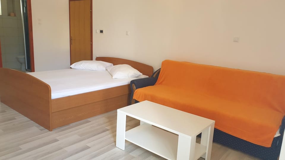 Apartments Milka Pag Apartment in Zadar County