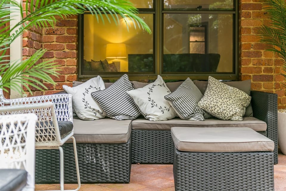 Patio, Seating area