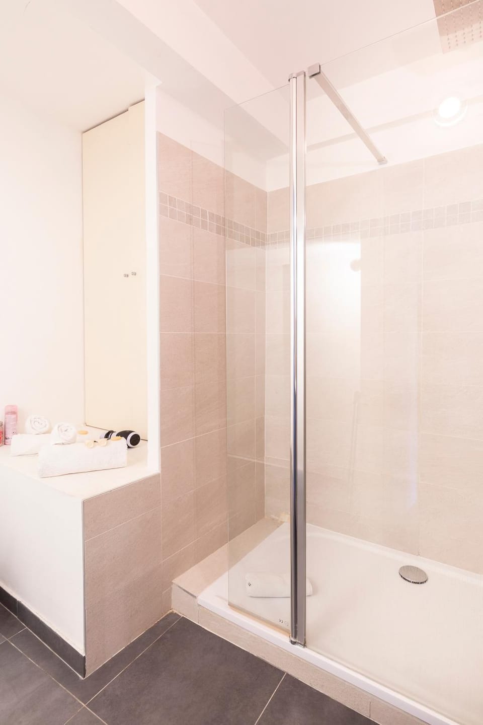 Shower, Bathroom