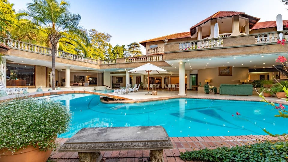 Property building, Pool view, Swimming pool