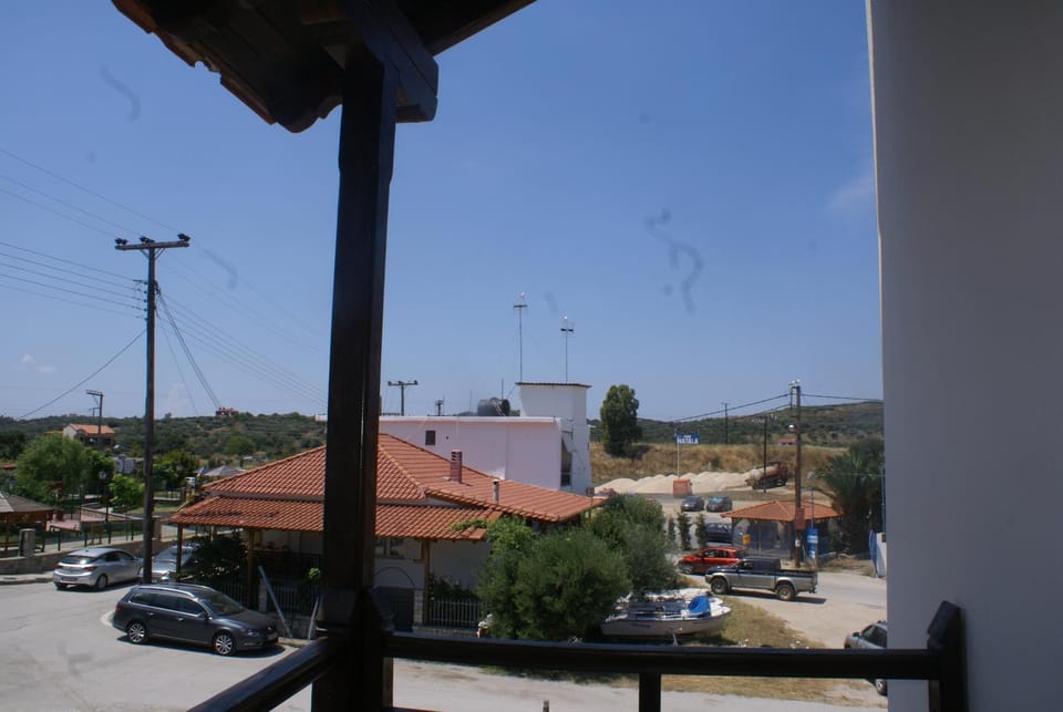Nostos Rooms Ammouliani Bed and Breakfast in Halkidiki