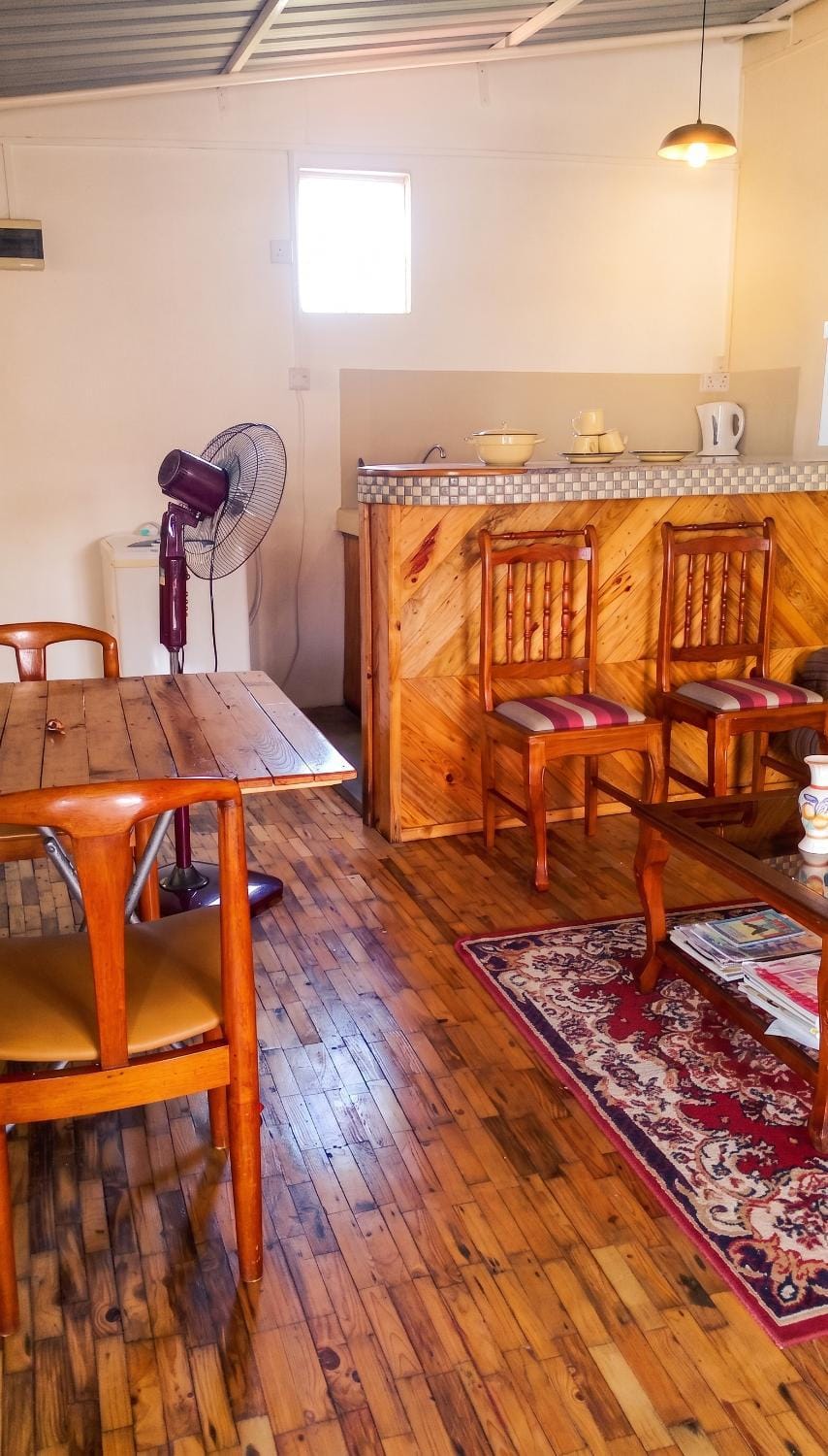 Charming studio with sea-view terrace in Souillac - 22 m². Apartment in Savanne District, Mauritius