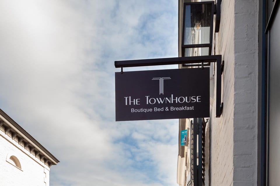 Facade/entrance, Property logo or sign