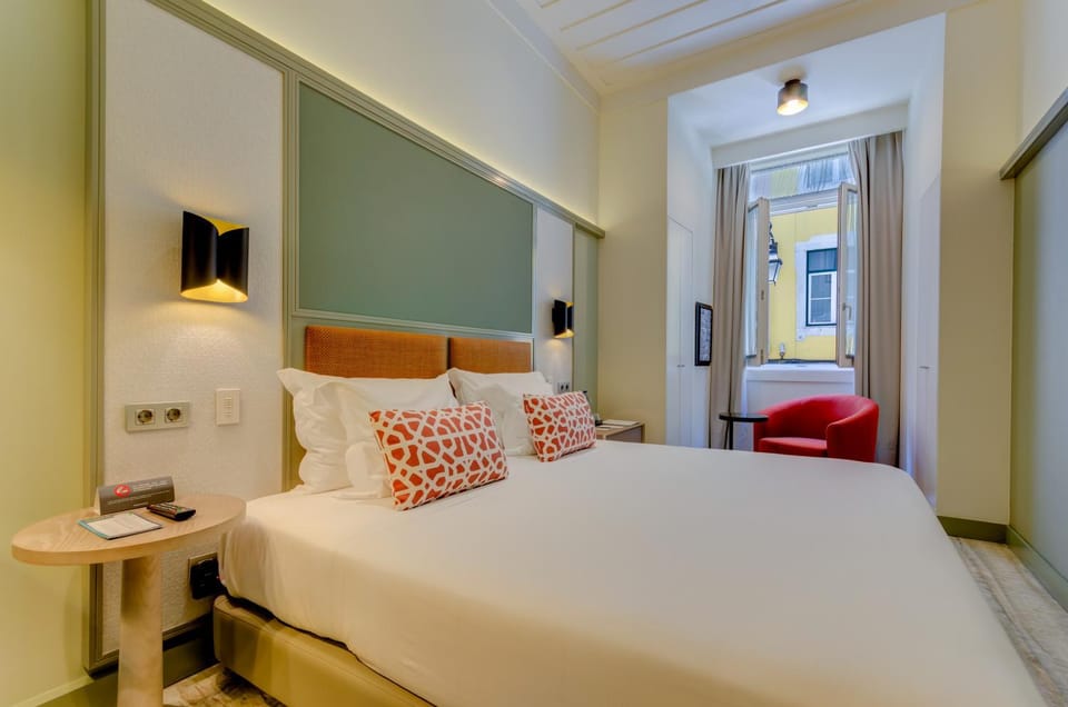 Bed, View (from property/room), Decorative detail, Bedroom